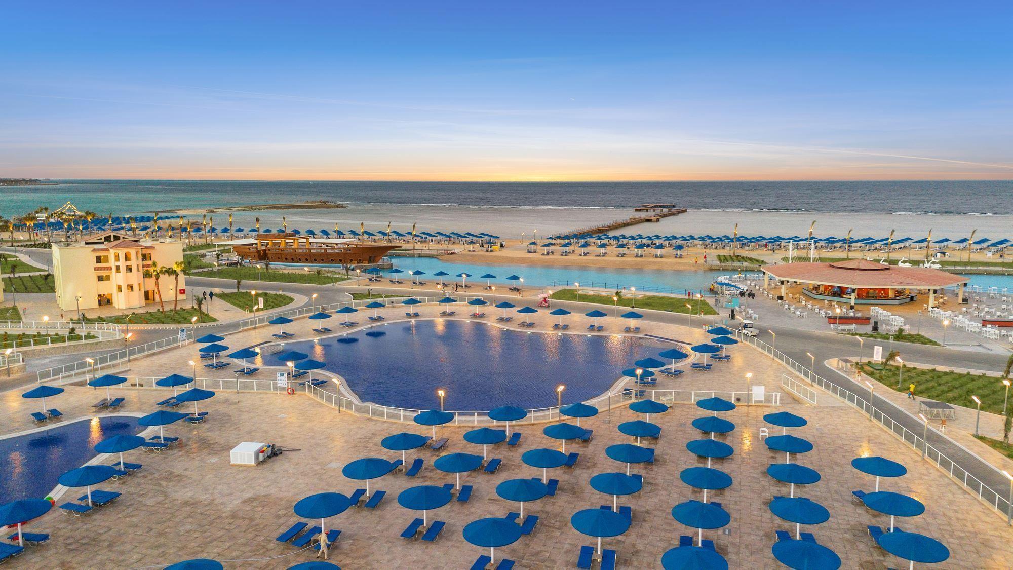 Albatros Makadi Resort — 7