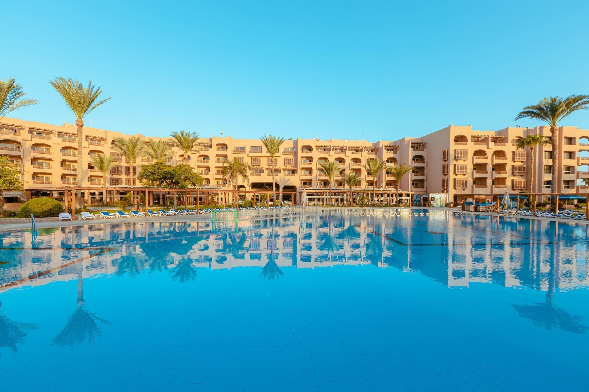 Continental Hotel Hurghada (Ex. Movenpick Resort Hurghada) — 2