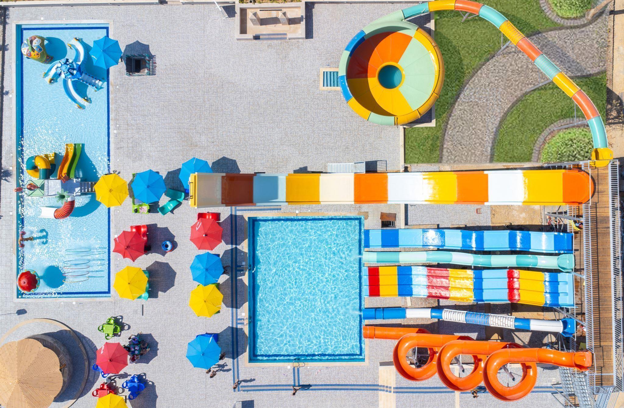 Ivy Cyrene Island Aqua Park Resort — 6