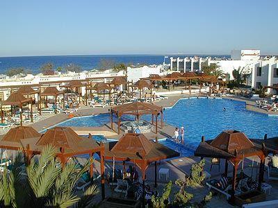 Menaville Resort Safaga — 8