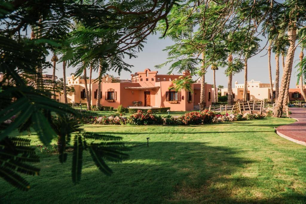 Nubian Island — 4