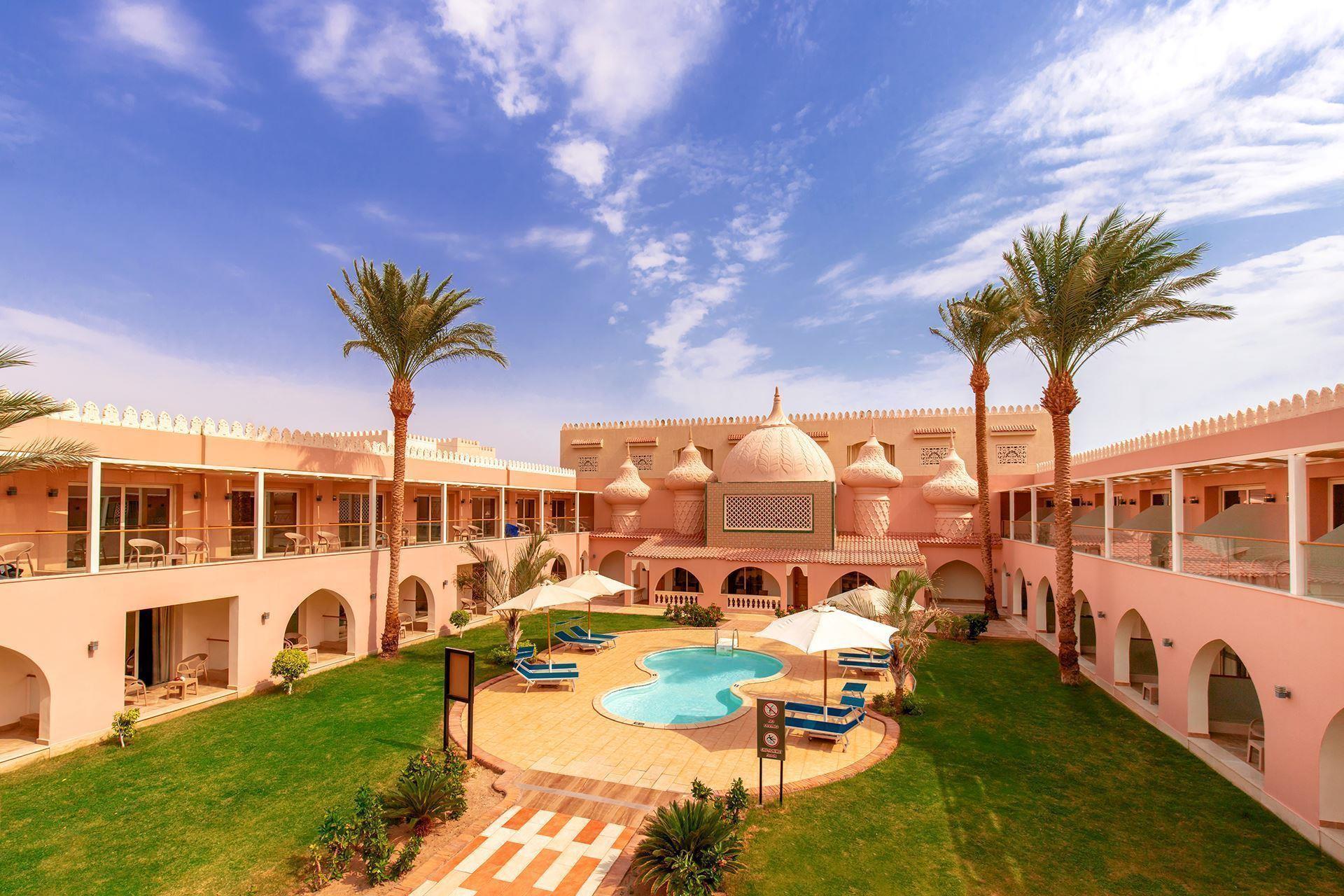 Pickalbatros Alf Leila Wa Leila Resort Neverland Hurghada — 2