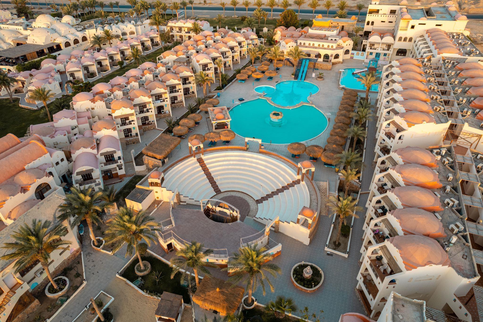 Protels Beach Club & SPA Resort — 2