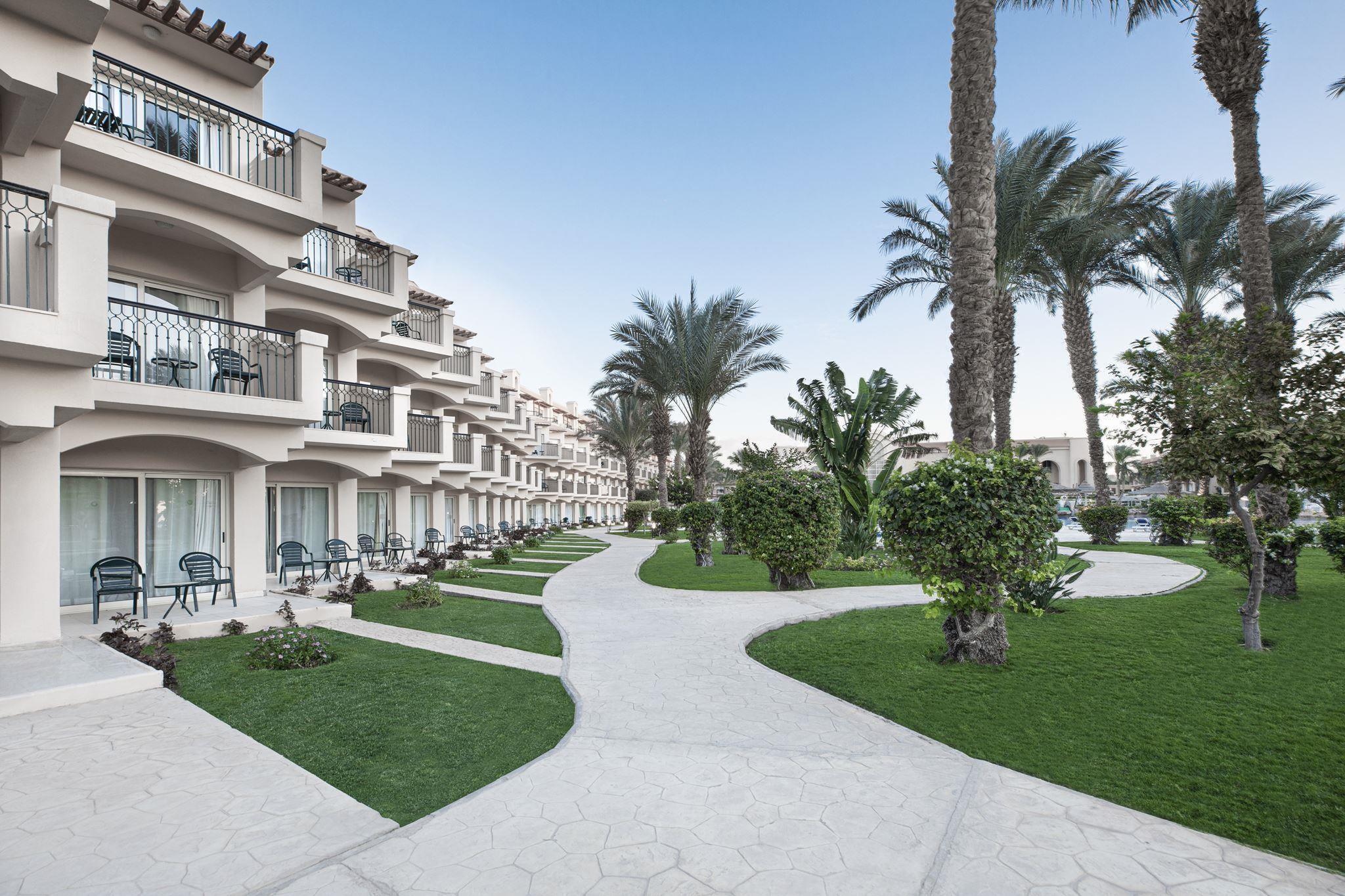 Pyramisa Beach Resort Sahl Hasheesh — 4