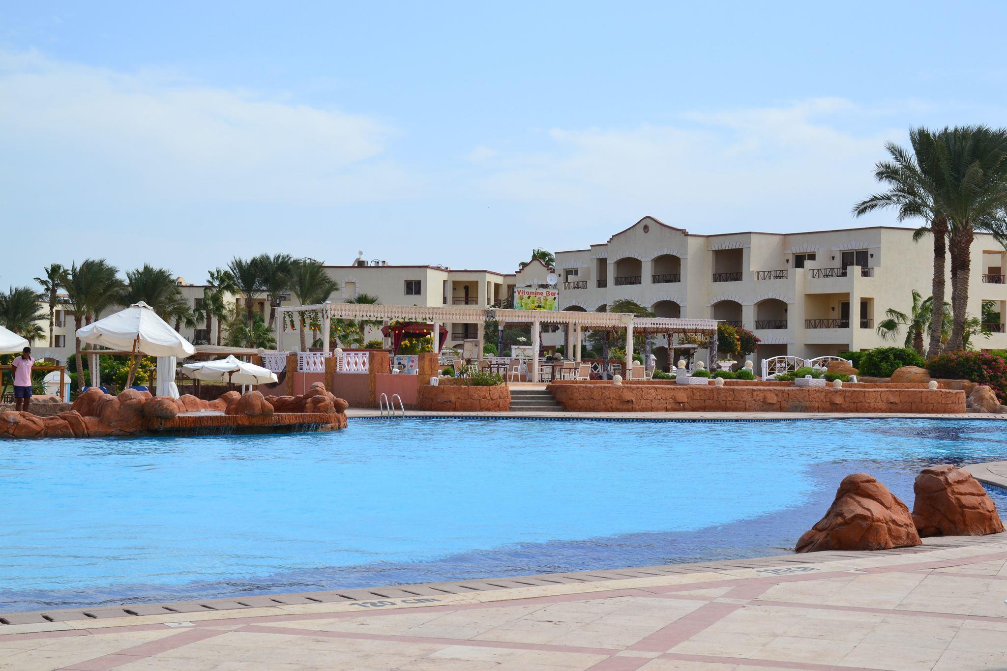 Regency Plaza Aqua Park & Spa — 2
