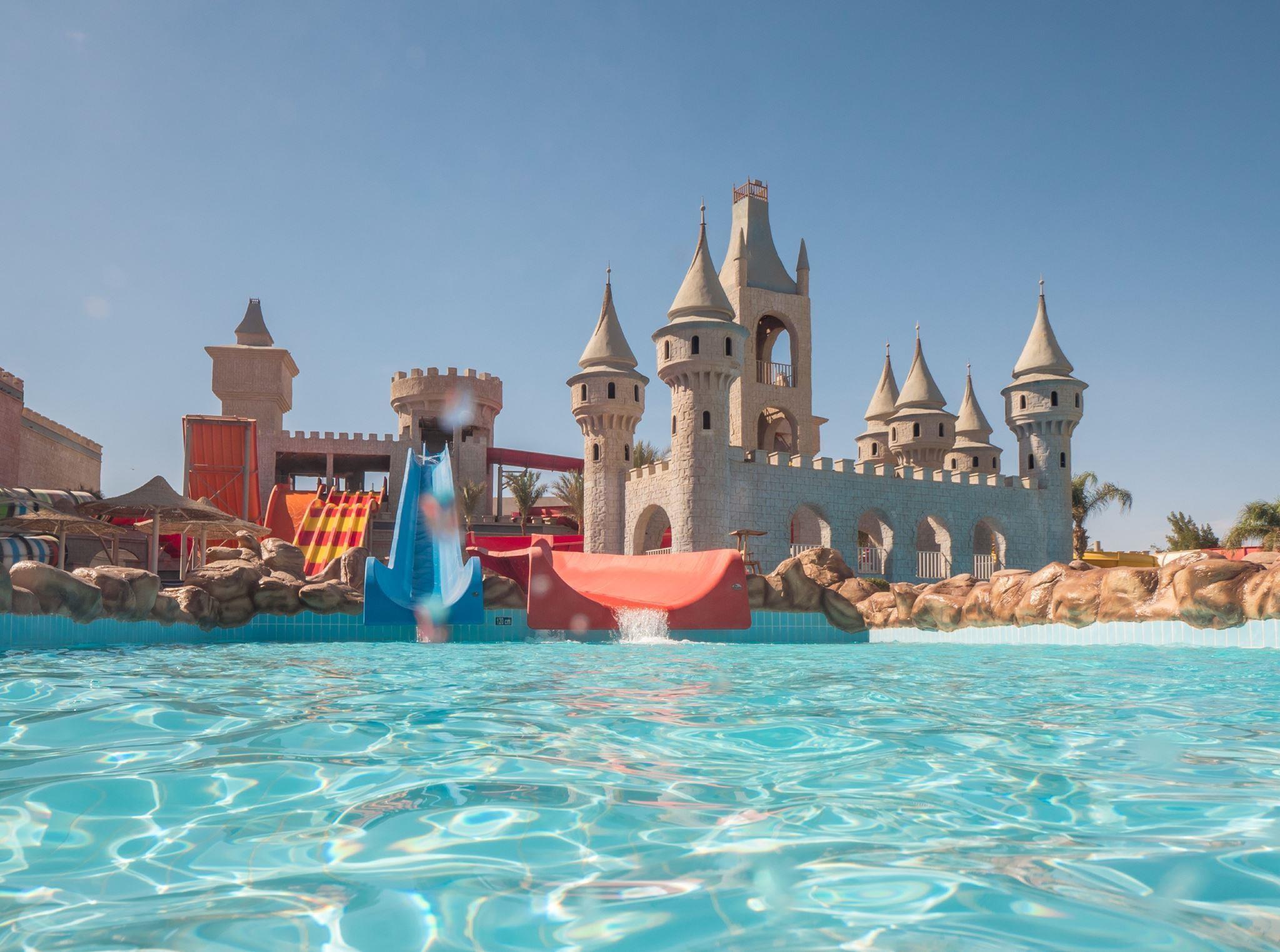 Serenity Alma Resort (Fun City) — 3