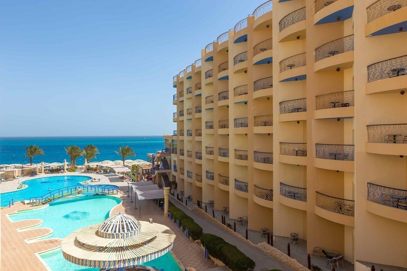 Sphinx Aqua Park Beach Resort — 7
