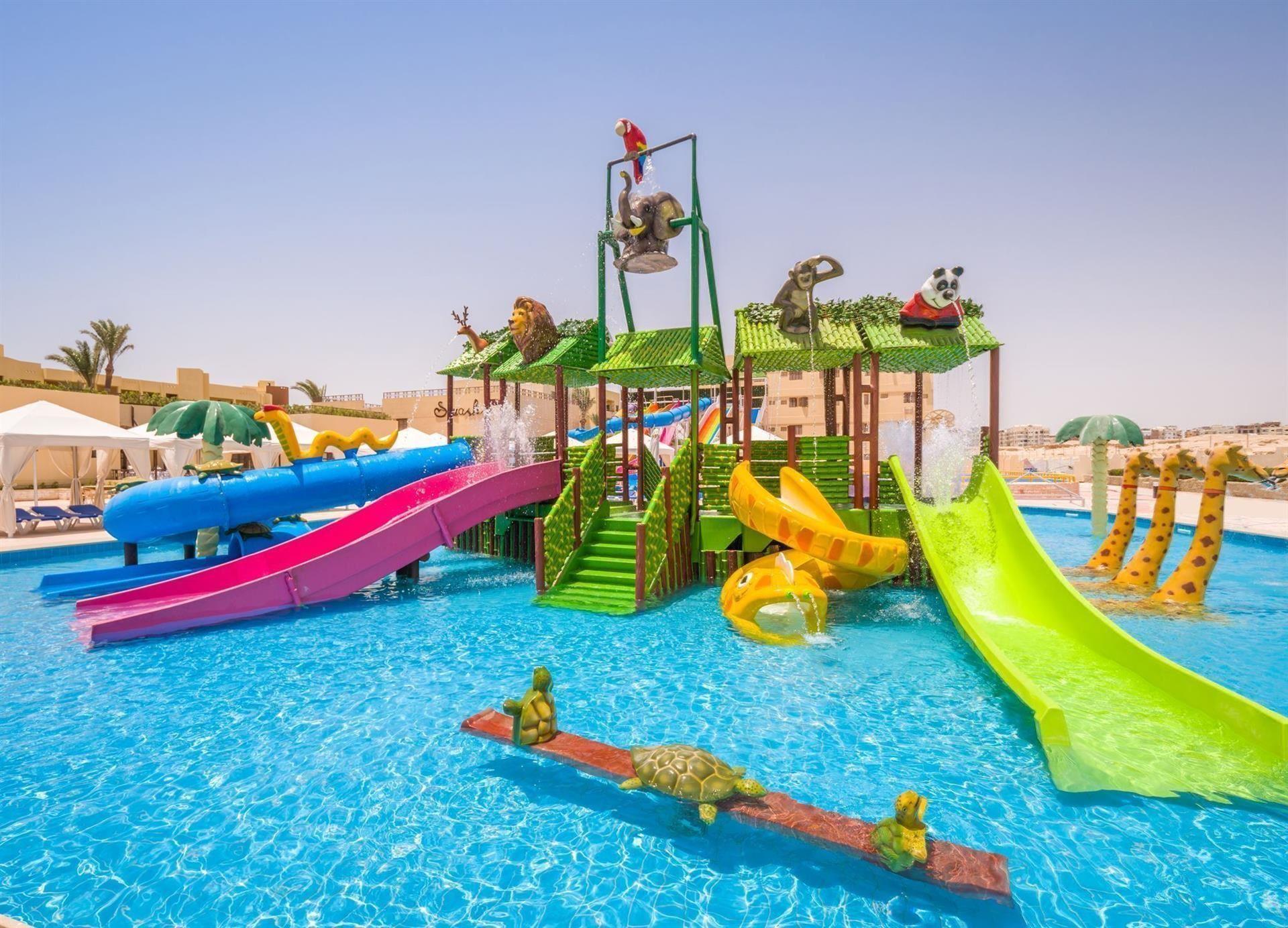 Sunny Days Mirette Family Aqua Park Resort — 2