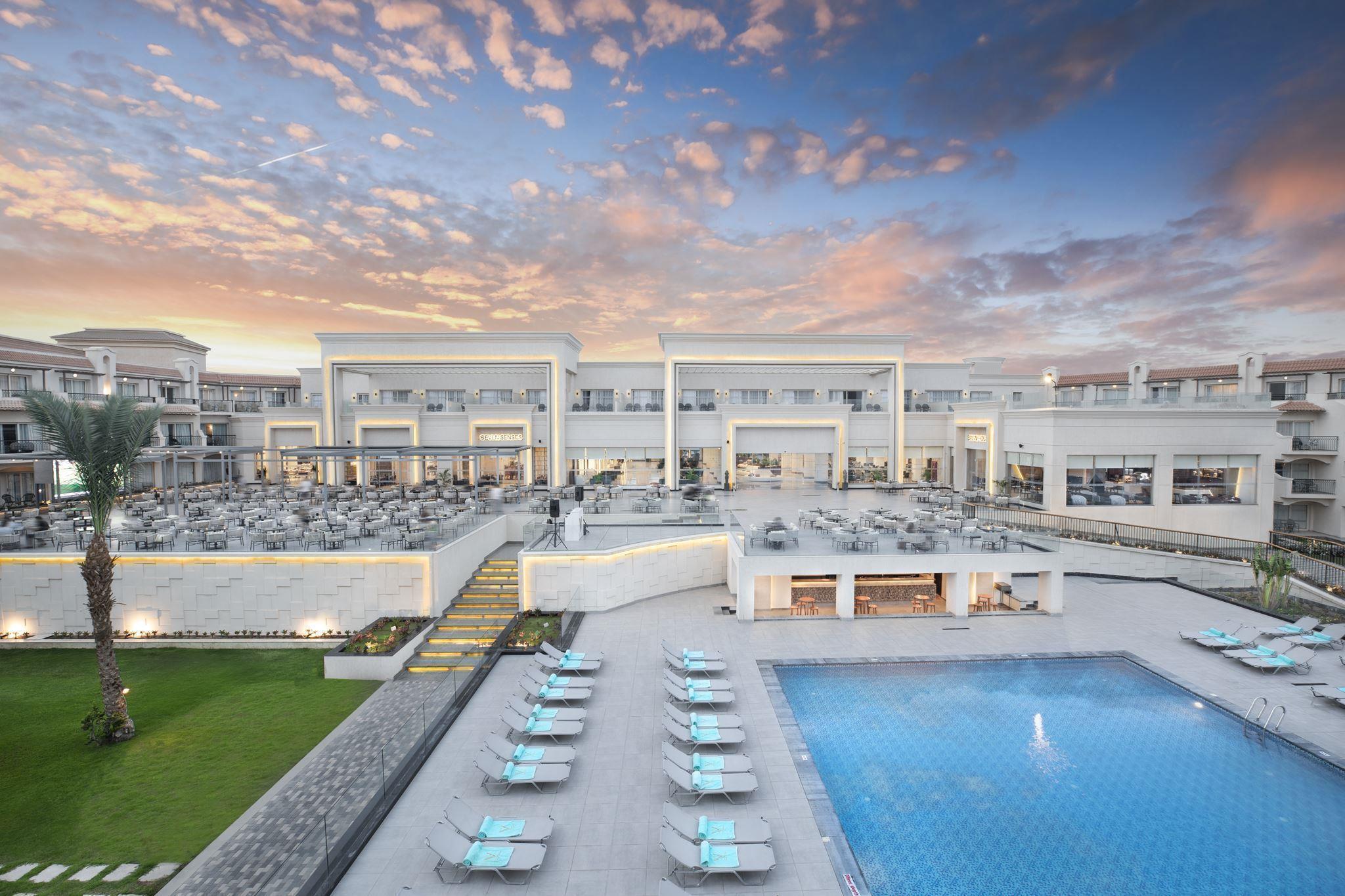 The V Luxury Resort — 2